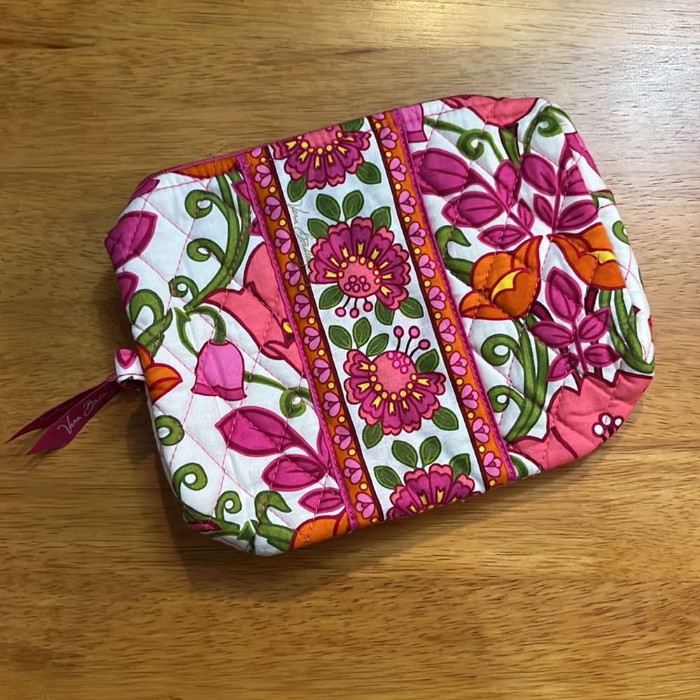 Vera Bradley Medium Cosmetic Makeup Bag Lilli Bell